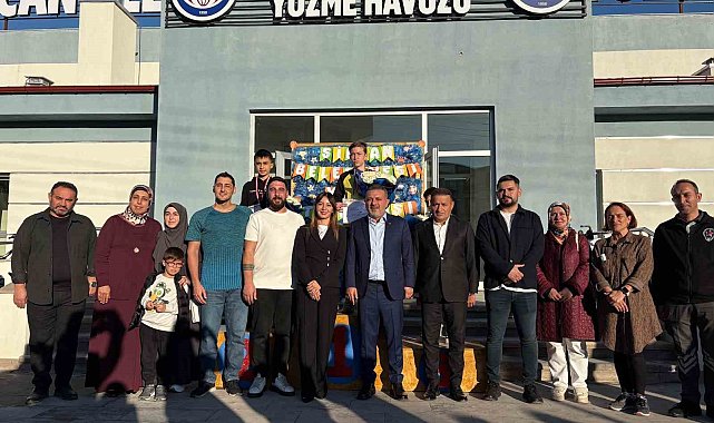 Yenikent Yüzme Havuzu'nda final müsabakası