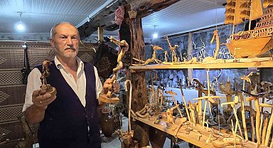 Yozgatlı Kültür Bakanlığı Sanatçısı Raşit Öztürk 19 yıldır ağaç parçalarını hayal gücüyle süslüyor