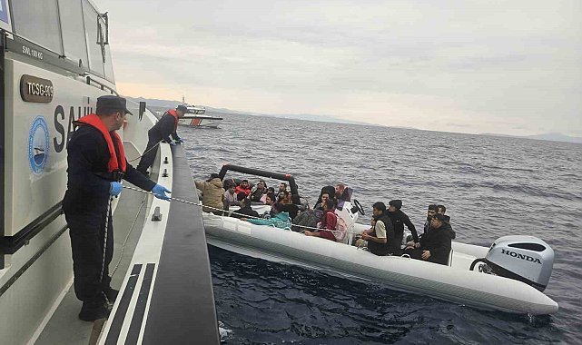 Yunanistan'ın geri ittiği 36 düzensiz göçmen kurtarıldı