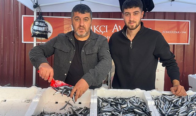 Zonguldak'ta hamsinin fiyatı 75 liraya düştü