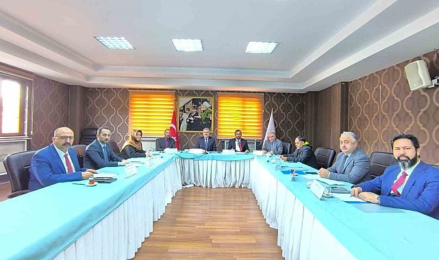 1001 Hatim için istişare toplantısı