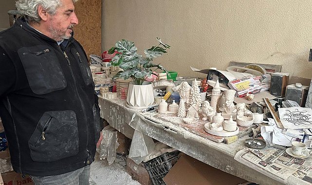 36 Yıllık tutku: Alçıdan biblo sanatını yaşatıyor