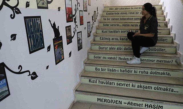 'Edebiyat koridoru' öğrencilere ilham oldu