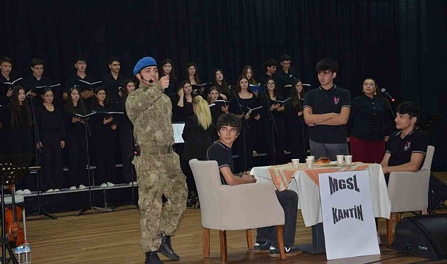 'Kim Var' sanat etkinliği Manisalılarla buluştu