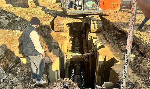 7 metreden Bizans sütunu çıktı