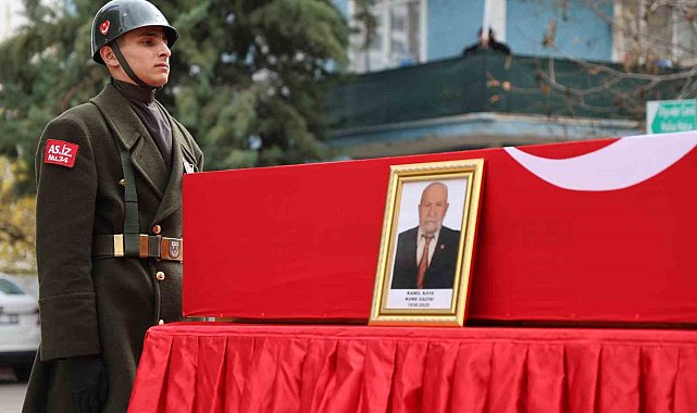 95 yaşındaki Kore gazisi düzenlenen törenle son yolculuğuna uğurlandı