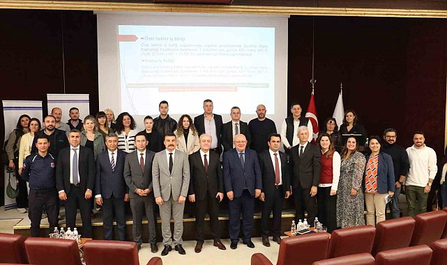 Adalet ve Sanayi İş Birliği Forumu Manisa'da gerçekleştirildi