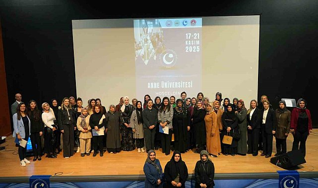 Adıyaman Üniversitesi'nde "Anne Üniversitesi" başladı