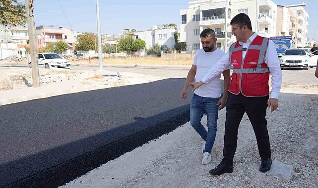 Adıyaman'da, yollar asfaltlanmaya devam ediliyor