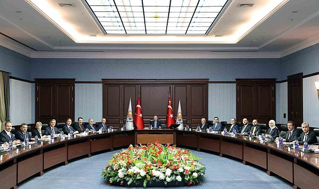 AK Parti MYK başladı