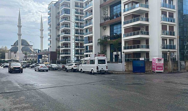 Alanya'da sokakta kadına saldırıda bulunan şahıs yakalandı