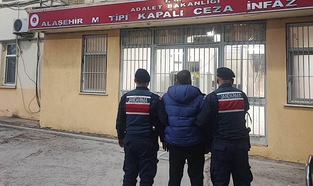 Alaşehir'de sentetik ecza operasyonu: 1 tutuklama