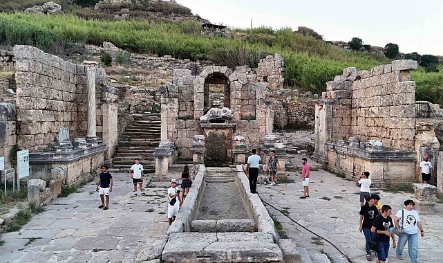 Antalya ekim ayında zirve yaptı, 10 ayda 16 milyon turisti aştı
