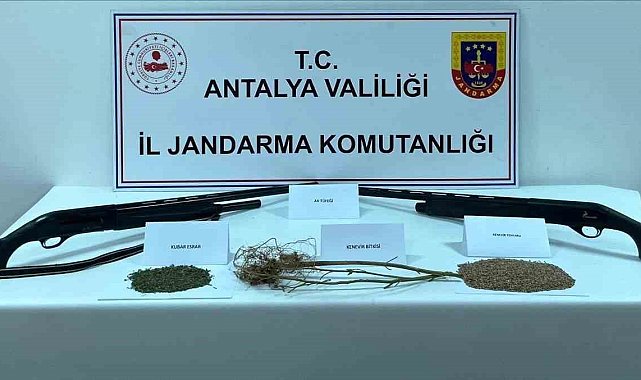 Antalya'da 1 kilo 350 gram kokain ele geçirildi