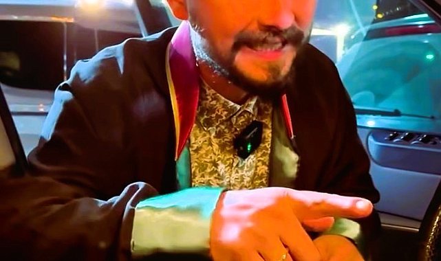 Avukatlardan cübbeyle araç tanıtımı yapan galericiye suç duyurusu