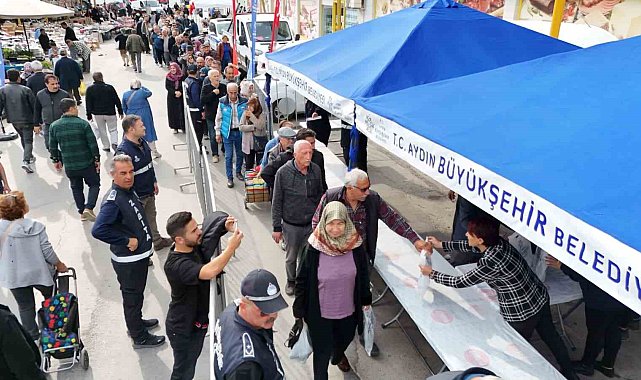 Aydın Büyükşehir, binlerce fideyi Sökeliler ile buluşturdu