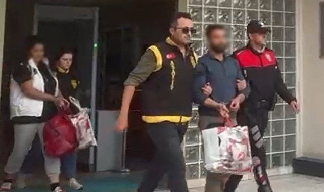 Aydın'da toplamda 48 yıl hapis cezası bulunan iki firari yakalandı