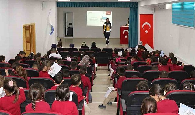 Aydıntepe'de öğrencilere 'Sağlıklı Çocuk Sağlıklı Gelecek' Projesi kapsamında eğitim verildi