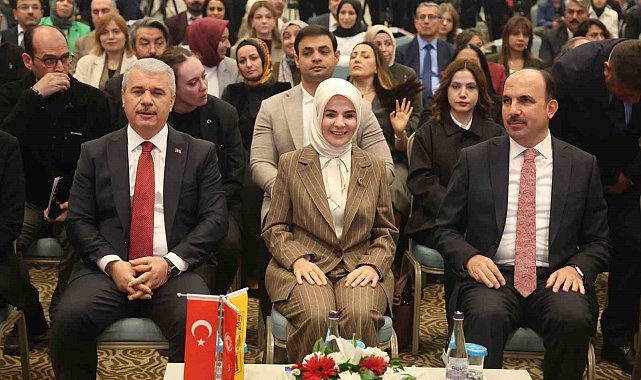 Bakan Göktaş: "Günümüzde hanelerin yüzde 57'sinde 18 yaş altı çocuk yok"