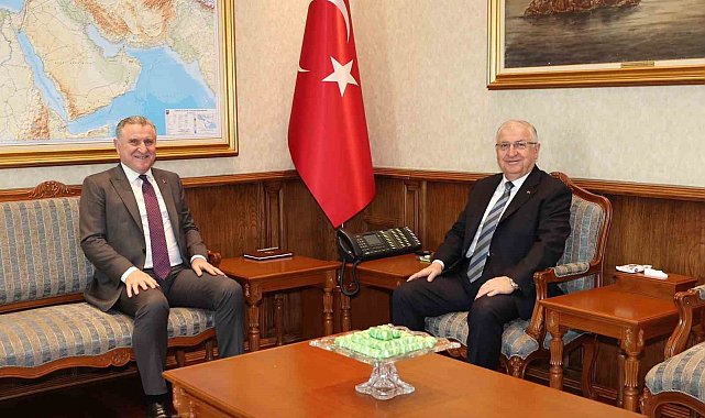 Bakan Güler, Bakan Bak ile görüştü