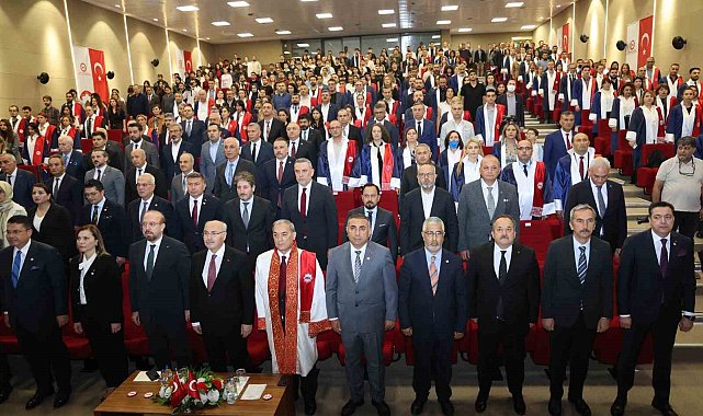 Bakan Yardımcısı Şatıroğlu: "Günlük 180 bin varil petrol üretip, 1.1 milyon varil petrol tüketiyoruz"