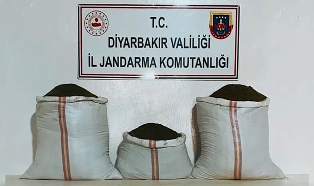 Bakan Yerlikaya, 555 kilogram uyuşturucu maddesi ele geçirildiğini açıkladı