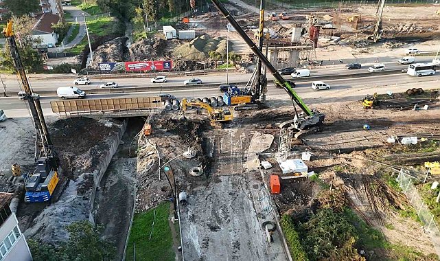 Başkan Büyükakın, Başiskele Kavşağı'nda son durumu açıkladı