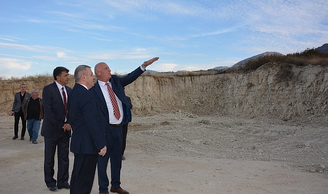 Başkan Kumral devam eden projeleri yerinde inceledi