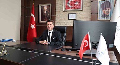 Başkan Tatık; "Atatürk, bir milletin kaderini değiştiren büyük bir lider olmasının yanında, fikirleri ile çağları aşan bir devlet adamıdır"