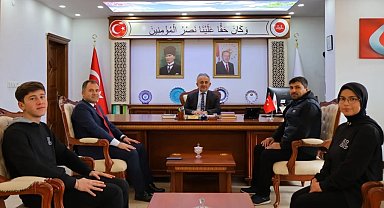 Bayburt Lisesi öğrencilerinden Filistin'e destek