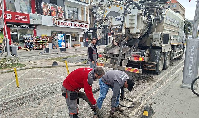 Bayburt'ta şehir estetiği ve altyapı için mesai