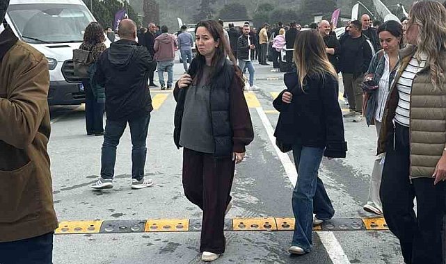 beIN Sports'un Ayazağa'daki televizyon binasını silahlı bir kişi girdi. Müzakereci polislerin şahsı ikna çabalarının sürdüğü öğrenildi.