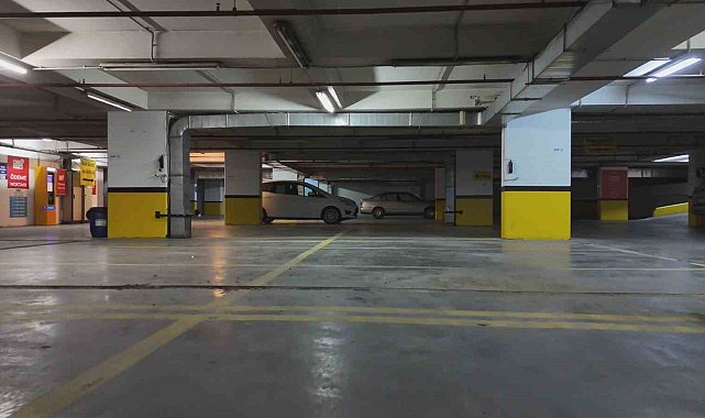 Beşiktaş'ta 7 gün 24 saat açık yeni otopark hizmete girdi