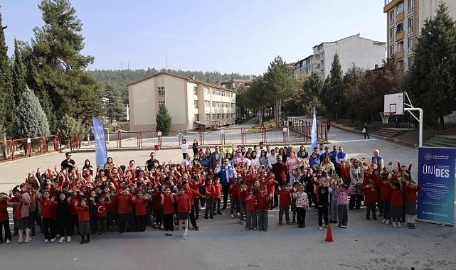 Bilecik'te Genç Gönüllüler Kütüphanesi açıldı