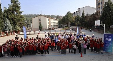 Bilecik'te Genç Gönüllüler Kütüphanesi açıldı