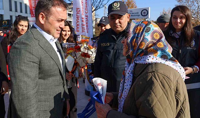 Bilecik'te kadına şiddete karşı farkındalık etkinliği