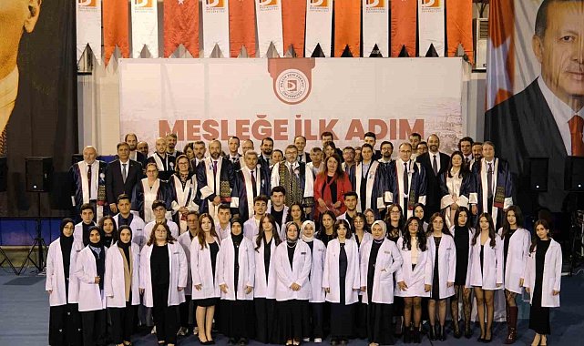 BŞEÜ Diş Hekimliği Fakültesi'nin yeni öğrencileri törenle beyaz önlüklerini giydi