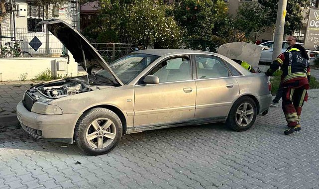 Burhaniye'de seyir halindeki otomobilde yangın
