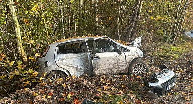 Bursa'da 50 metre arayla iki kaza: Aynı aileden 3 kişi yaralandı