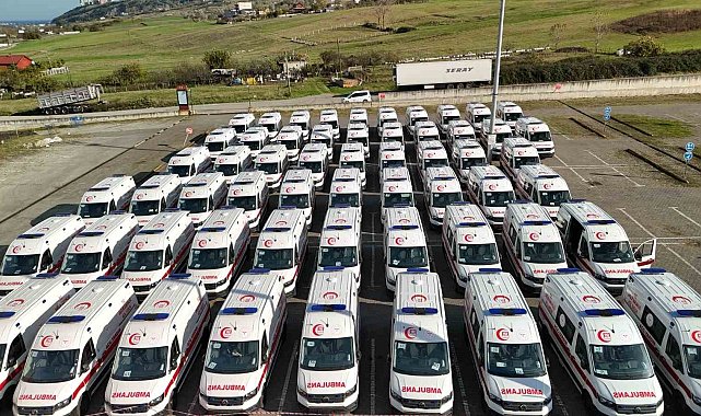 Büyükşehir Belediyesi'nden Samsun'a 100 ambulans