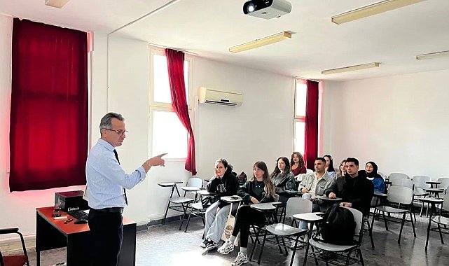 Çeşme Damla Sakızı, Ege Üniversitesi'nde tanıtıldı