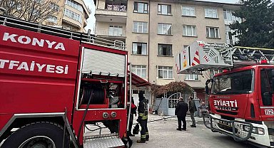 Dairedeki kombi patladı: 1 yaralı