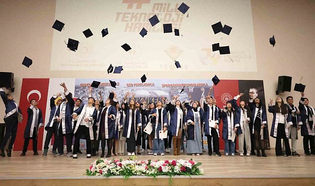 Deneyap Denizli ilk mezunlarını verdi