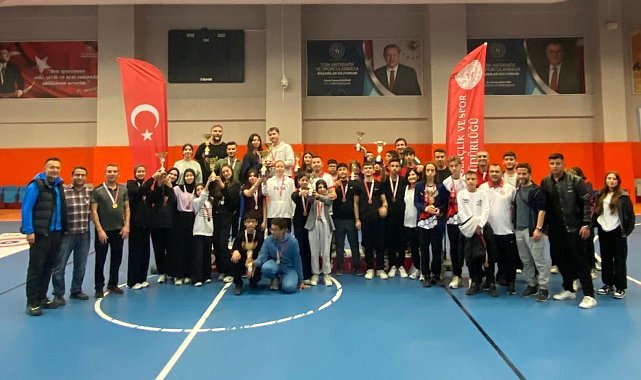 Denizli'nin floor curling şampiyonları belli oldu