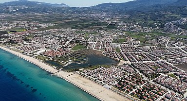 Doğaseverler Kuşadası 'Kocagöl'e dikkat çekti