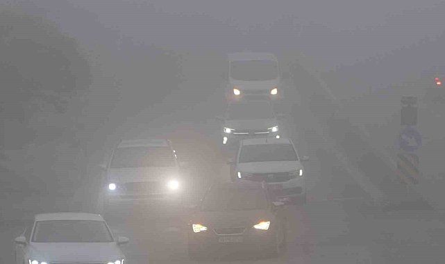 Edirne, yoğun sis altında kayboldu