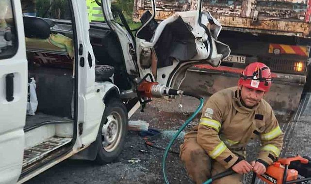 Edremit'te zincirleme kaza: 6 yaralı