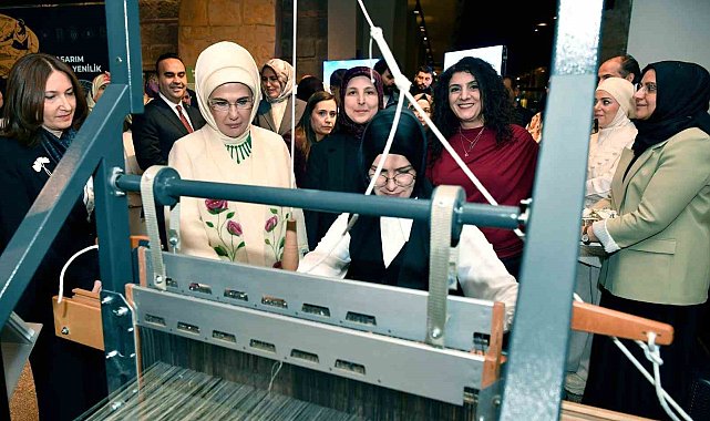 Emine Erdoğan: "Sof kumaşının desenlerindeki zevkiselim ve dokumasındaki ustalık, onu 16. ve 17. yüzyıllarda dünyaca tanınan bir kumaş haline getirmiştir"