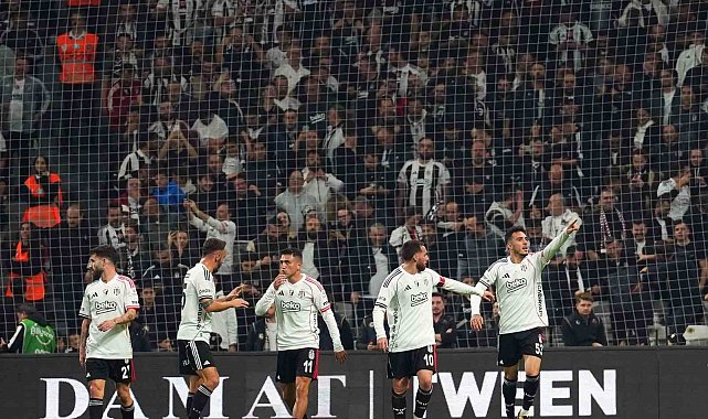 Emirhan Topçu bu sezon ilk golünü Fenerbahçe'ye attı