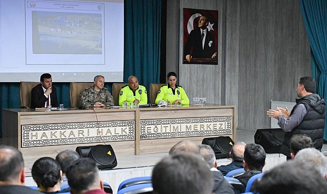 Emniyet Müdürü Ayata, şoför esnafıyla bir araya geldi